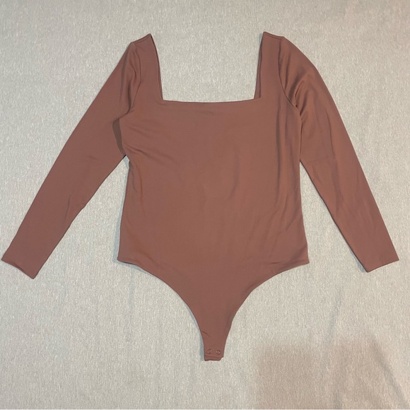 nuuds Tops - Nuuds Long Sleeve Square Neck Bodysuit Brown Size XL
